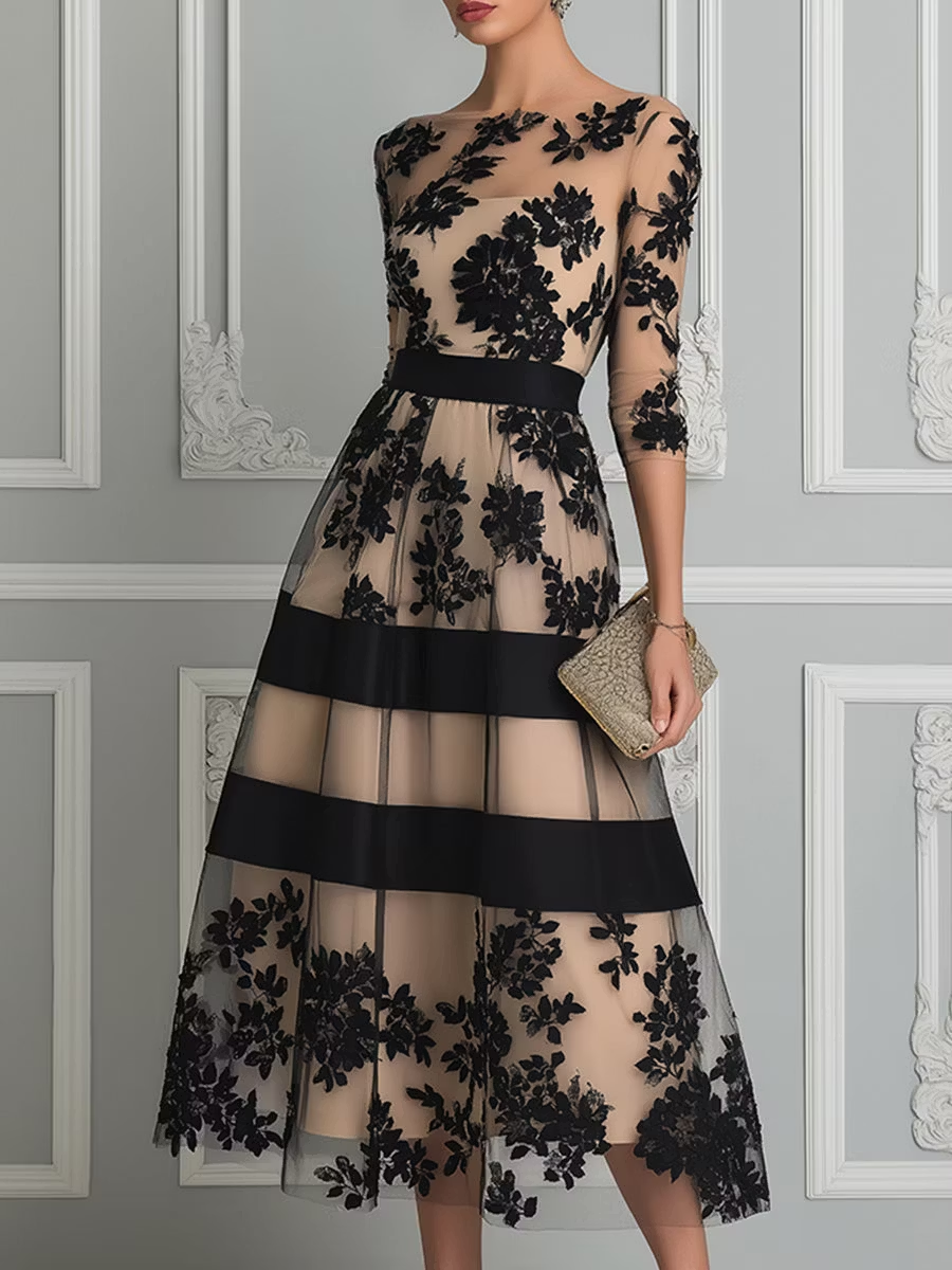 Adriana | Vestido midi negro de encaje floral – Negro