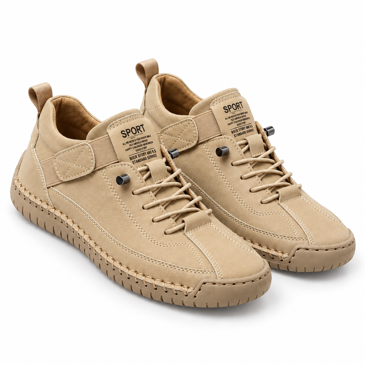 Amandine, zapatillas beige con cordones: par visto en tres cuartos.