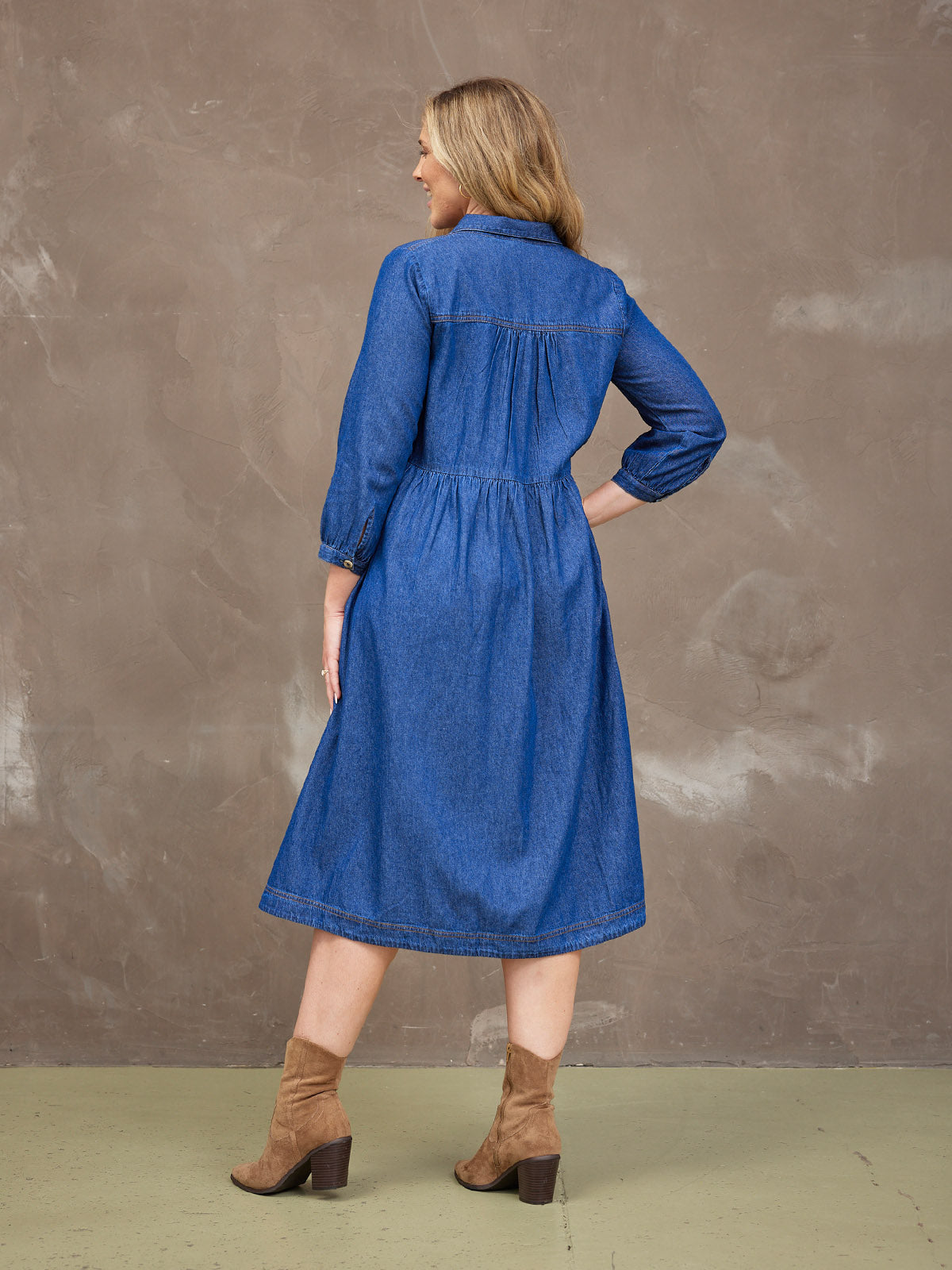 Vestido vaquero midi de manga larga — vista 12