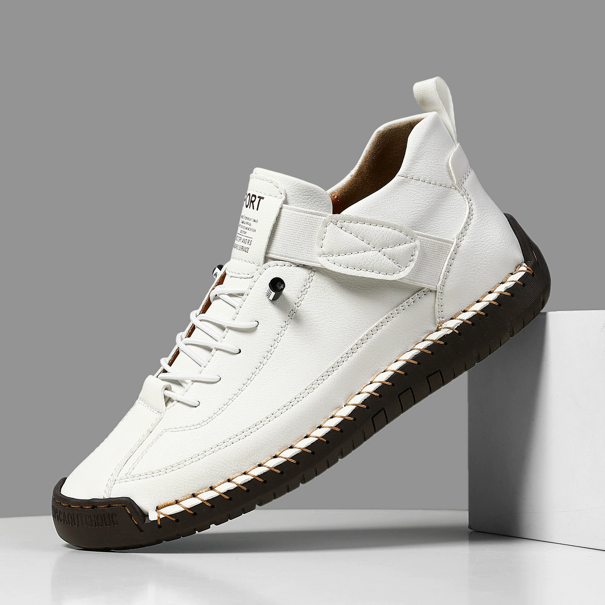 Capucine – zapatillas en blanco con suela negra